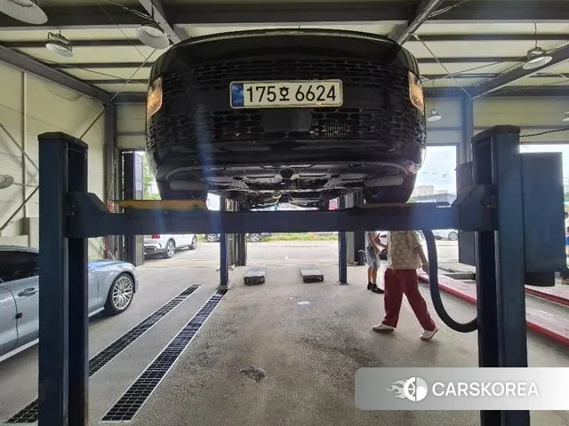 Hyundai Staria 2023 Черный из Кореи