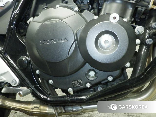 Engine photo