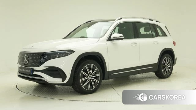 Mercedes-Benz EQB X243 2025 Белый из Кореи