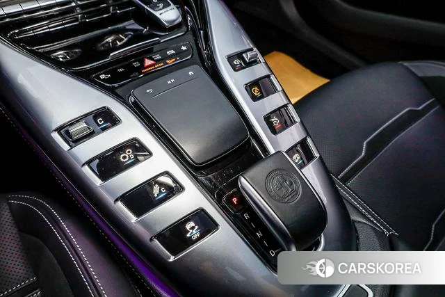 Mercedes-Benz AMG GT 2022 Белый из Китая
