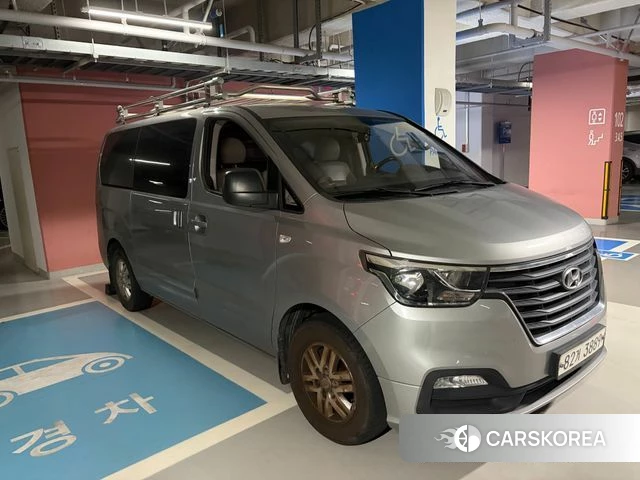Hyundai The New Grand Starex 2018 Серебряный из Кореи