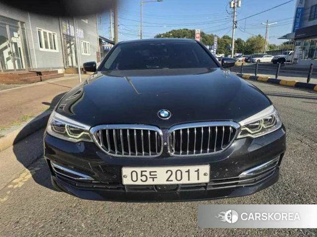 BMW 5 Series (G30) 2018 Черный из Кореи
