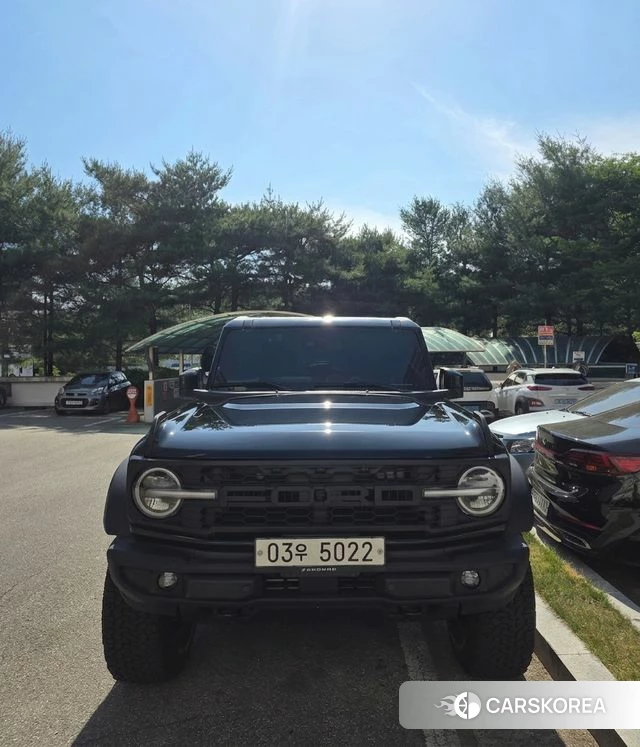 Ford Bronco 6th Generation 2025 Черный из Кореи