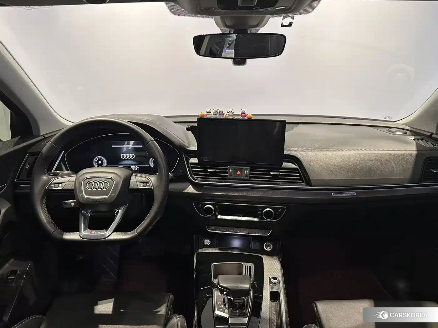 Audi Q5L 2022 Белый из Китая