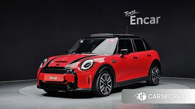 Mini Cooper S 2024 Красный из Кореи