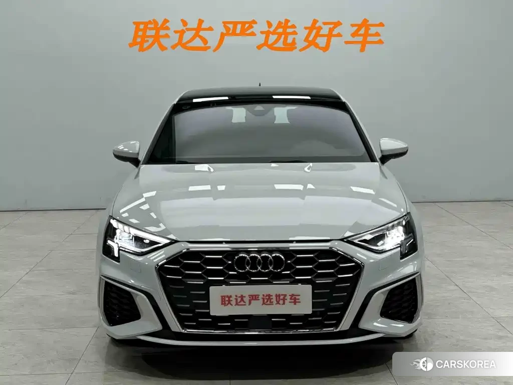 Audi A3 2024 Белый из Китая