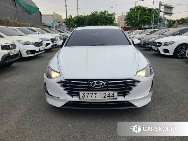 Hyundai Sonata (DN8) 2019 Белый из Кореи