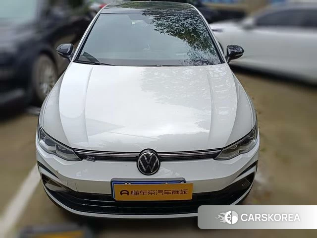 Volkswagen Golf 2024 Белый из Китая
