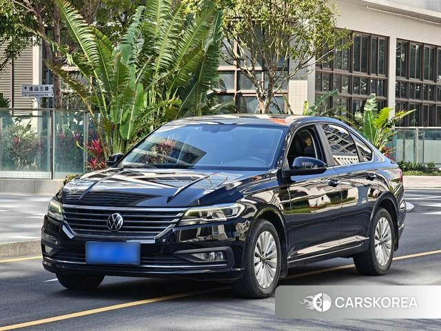 Volkswagen Lavida 2022 Черный из Китая