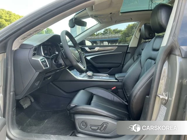 Audi A7 2022 Черный из Китая