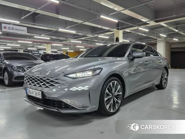 Kia K8 2023 Серебристо-серый из Кореи
