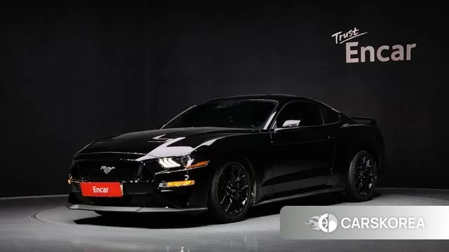 Ford Mustang 2018 Черный из Кореи