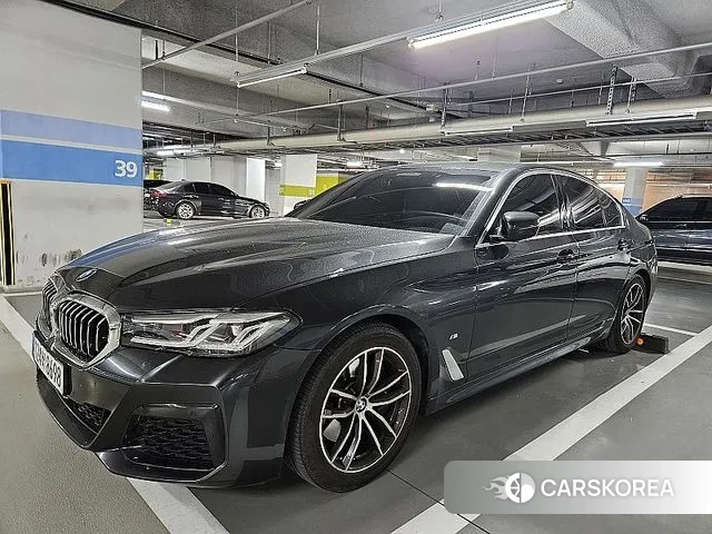 BMW 5 Series (G30) 2021 Серый из Кореи