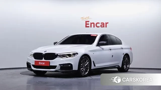 BMW 5 Series (G30) 2018 Белый из Кореи