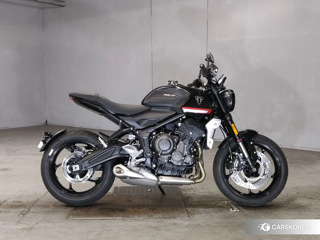 Проданный Triumph TRIDENT 660 2023 из Японии