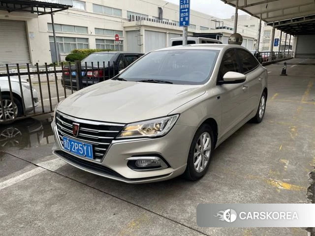 Roewe i5 2020 Шампань из Китая