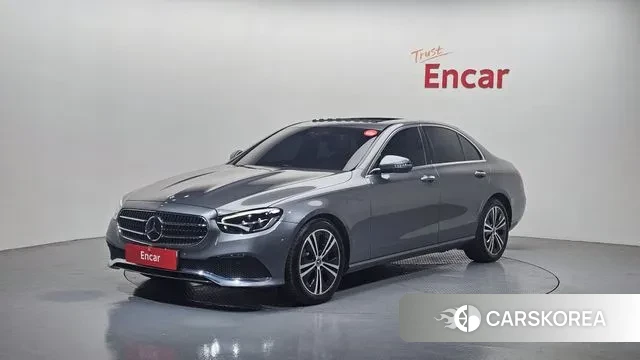 Mercedes-Benz E-Class W213 2021 Серый из Кореи