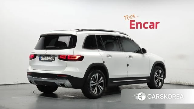 Mercedes-Benz GLB-Class X247 2021 Белый из Кореи