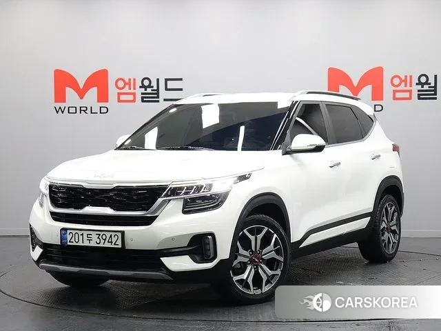 Kia Seltos 2022 Жемчужный цвет из Кореи