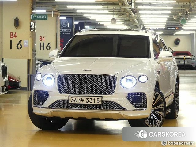 Bentley Bentayga 2022 Белый из Кореи