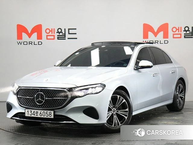 Mercedes-Benz E-Class W214 2024 Серебристо-серый из Кореи