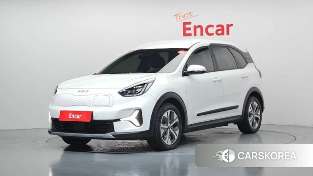 Kia Niro Plus 2023 Белый из Кореи