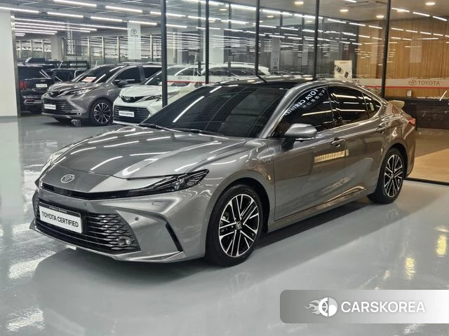 Toyota Camry (XV80) 2025 Серый из Кореи