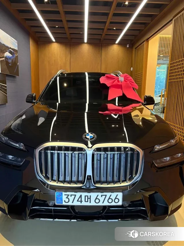 BMW X7 (G07) 2025 Черный из Кореи