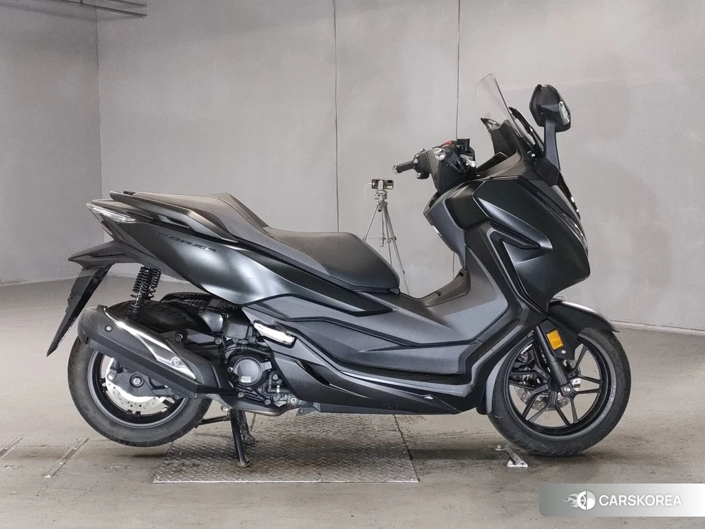 Проданный Honda FORZA 2018 из Японии, фото 2