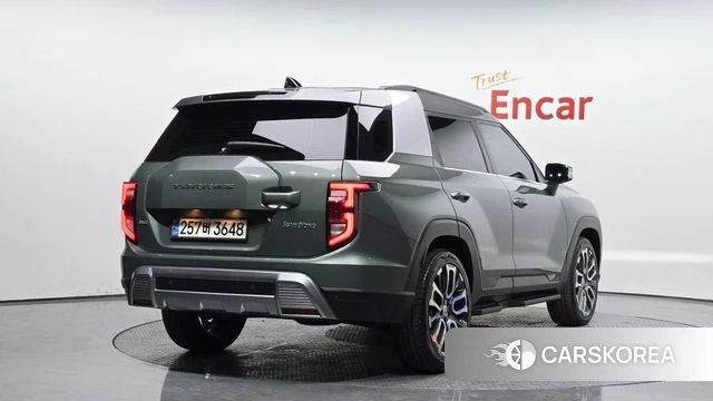 Ssangyong Torres 2023 Синий нефрит из Кореи