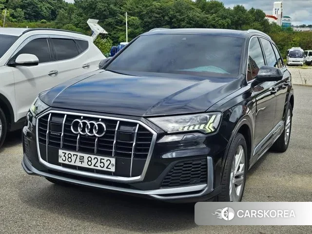 Audi Q7 (4M) 2020 Черный из Кореи