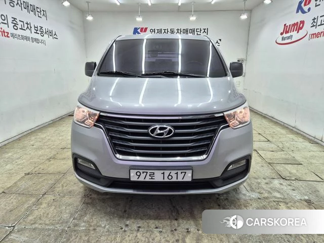 Hyundai The New Grand Starex 2019 Серебряный из Кореи