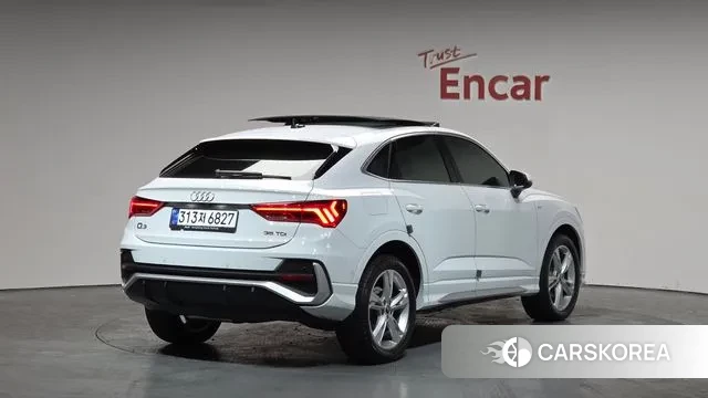 Audi Q3 (F3) 2022 Белый из Кореи