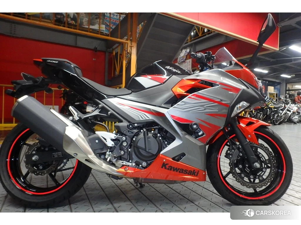 Проданный Kawasaki Ninja 400-2 2018 из Японии