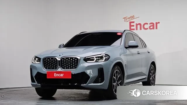 BMW X4 (G02) 2023 Серебряный из Кореи