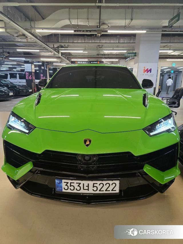 Lamborghini Urus 2024 Зеленый из Кореи