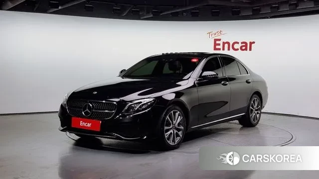Mercedes-Benz E-Class W213 2019 Черный из Кореи