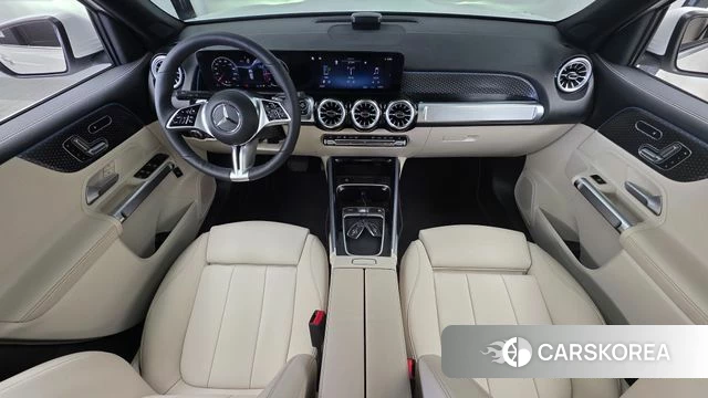 Mercedes-Benz GLB-Class X247 2024 Белый из Кореи