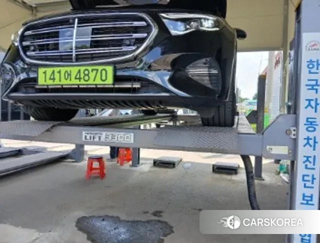 Mercedes-Benz E-Class W214 2024 Черный из Кореи