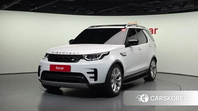 Land Rover Discovery 5 2018 Белый из Кореи