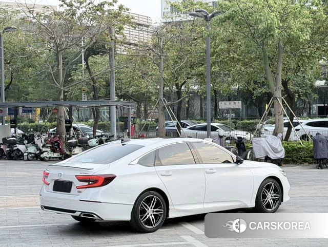 Honda Accord 2021 Белый из Китая