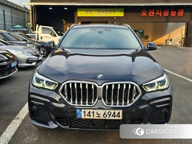 BMW X6 (G06) 2022 Черный из Кореи