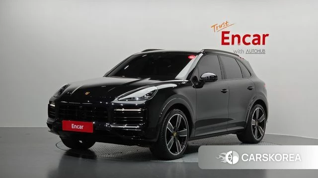 Porsche Cayenne (PO536) 2022 Черный из Кореи