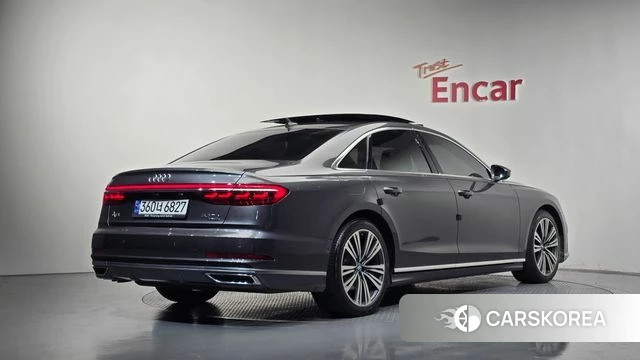 Audi A8 (D5) 2021 Серый из Кореи