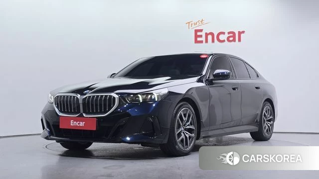 BMW 5 Series (G60) 2025 Черный из Кореи