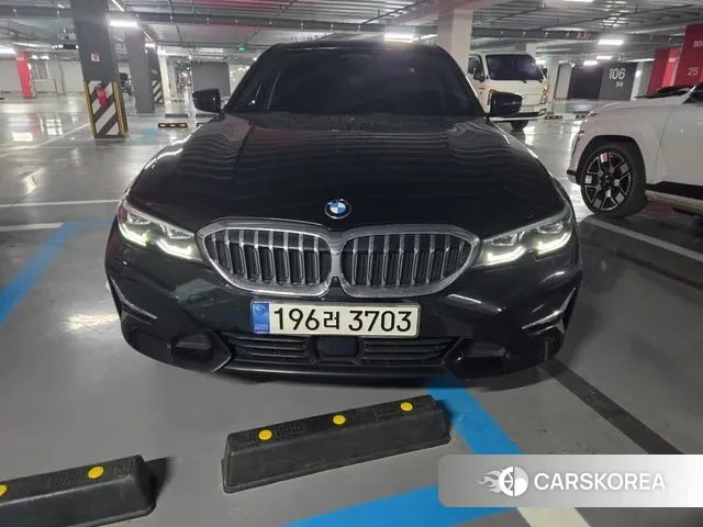 BMW 3 Series (G20) 2021 Черный из Кореи