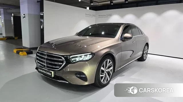 Mercedes-Benz E-Class W214 2024 Коричневый из Кореи