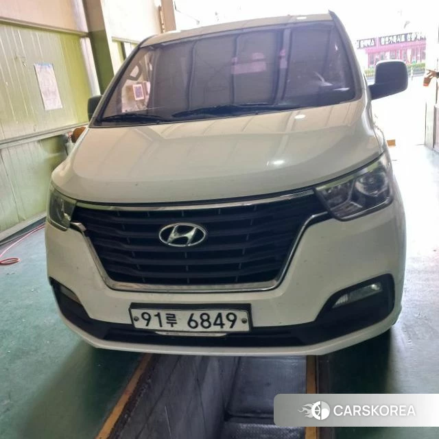 Hyundai The New Grand Starex 2018 Белый из Кореи