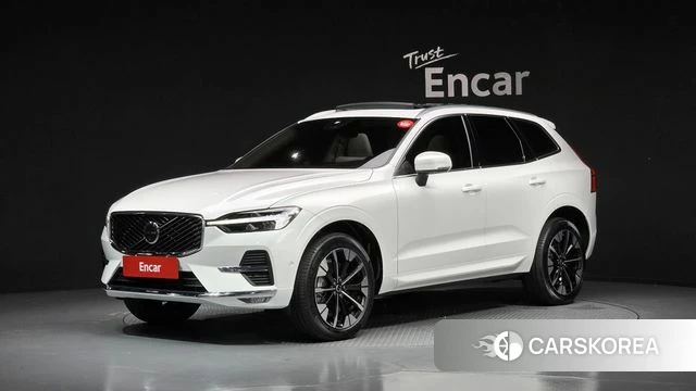 Volvo XC60 second Generation 2025 Белый из Кореи