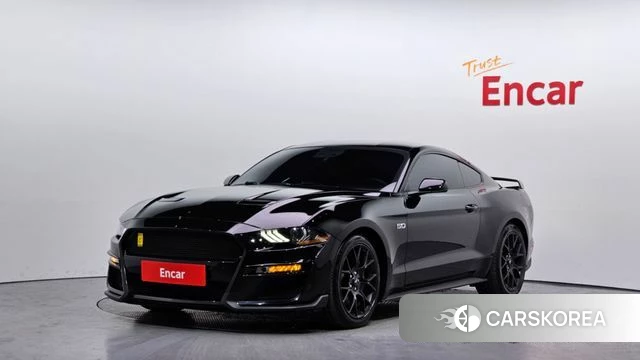 Ford Mustang 2019 Черный из Кореи